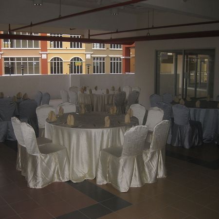 Roof Garden Hotel Shah Alam Luaran gambar