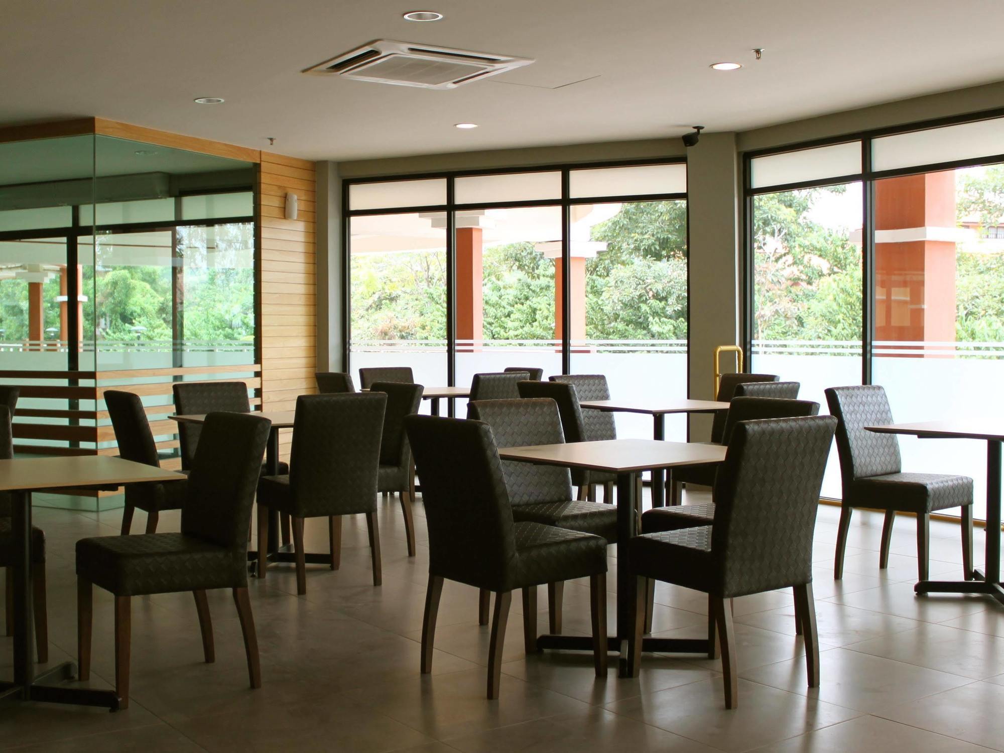 Roof Garden Hotel Shah Alam Luaran gambar